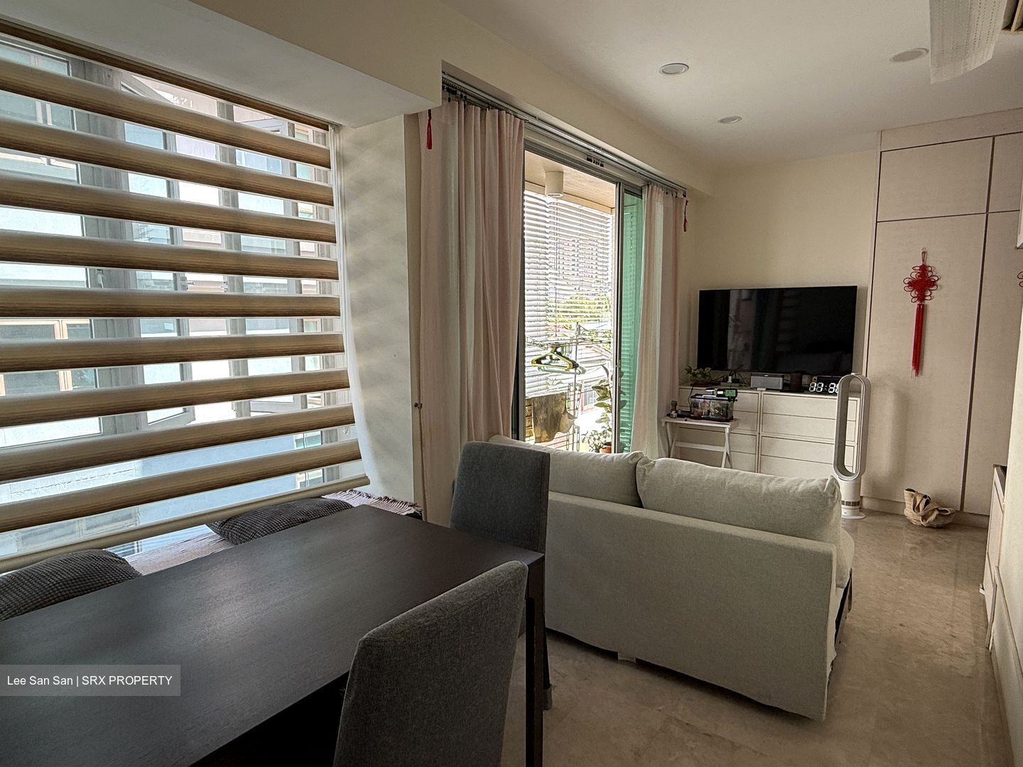Esterina (D15), Apartment #595114081